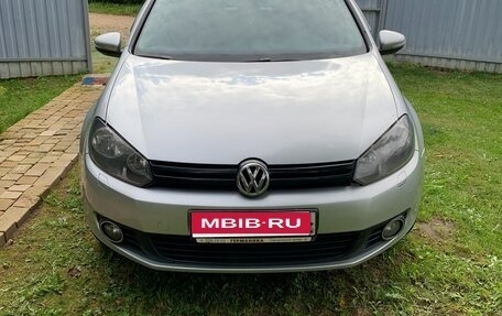 Volkswagen Golf VI, 2010 год, 800 000 рублей, 1 фотография