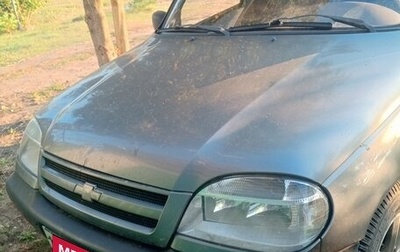 Chevrolet Niva I рестайлинг, 2005 год, 280 000 рублей, 1 фотография