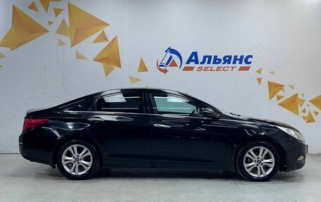 Hyundai Sonata VI, 2011 год, 585 000 рублей, 2 фотография