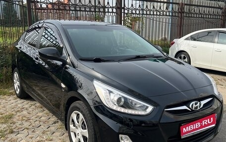 Hyundai Solaris II рестайлинг, 2014 год, 920 000 рублей, 1 фотография