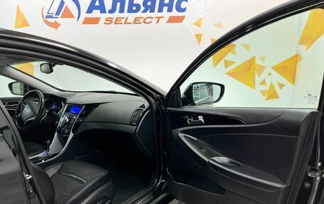 Hyundai Sonata VI, 2011 год, 585 000 рублей, 22 фотография