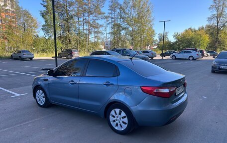 KIA Rio III рестайлинг, 2013 год, 628 000 рублей, 5 фотография