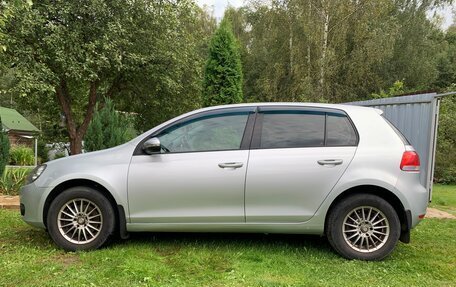 Volkswagen Golf VI, 2010 год, 800 000 рублей, 4 фотография