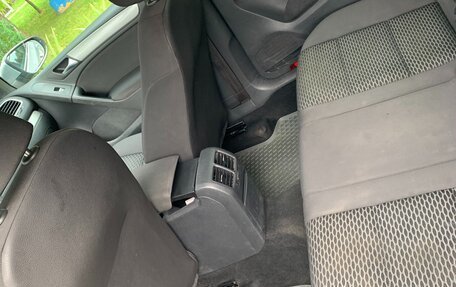 Volkswagen Golf VI, 2010 год, 800 000 рублей, 12 фотография