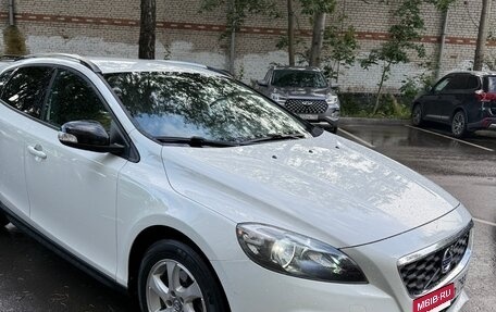 Volvo V40 Cross Country I, 2013 год, 1 150 000 рублей, 3 фотография