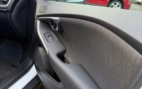 Volvo V40 Cross Country I, 2013 год, 1 150 000 рублей, 13 фотография