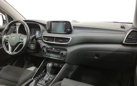 Hyundai Tucson III, 2019 год, 1 850 000 рублей, 12 фотография
