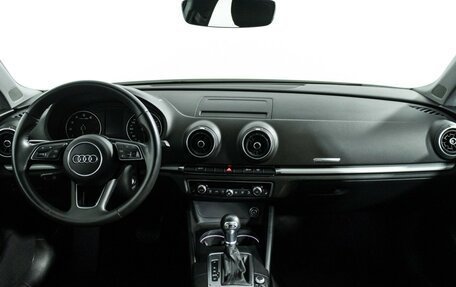 Audi A3, 2018 год, 2 159 898 рублей, 13 фотография