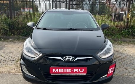 Hyundai Solaris II рестайлинг, 2014 год, 920 000 рублей, 2 фотография
