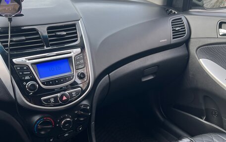 Hyundai Solaris II рестайлинг, 2014 год, 920 000 рублей, 11 фотография