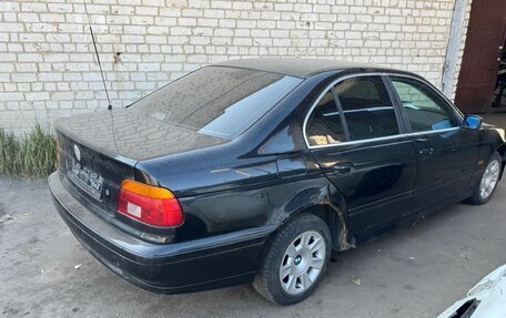 BMW 5 серия, 2002 год, 290 000 рублей, 2 фотография