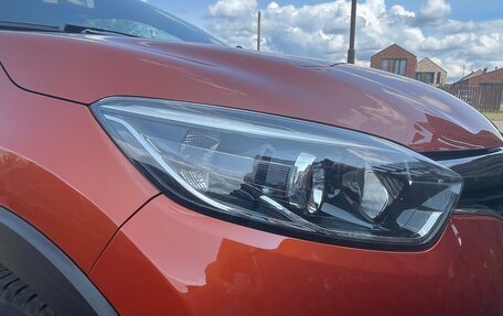 Renault Kaptur I рестайлинг, 2017 год, 1 280 000 рублей, 23 фотография