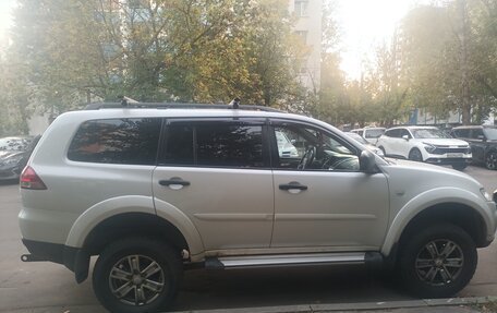 Mitsubishi Pajero Sport II рестайлинг, 2013 год, 1 720 000 рублей, 10 фотография