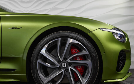 Bentley Continental GT, 2025 год, 50 000 000 рублей, 5 фотография