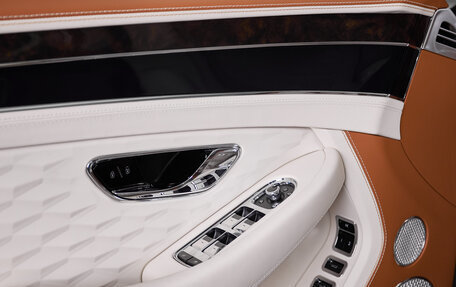 Bentley Continental GT, 2025 год, 50 000 000 рублей, 14 фотография