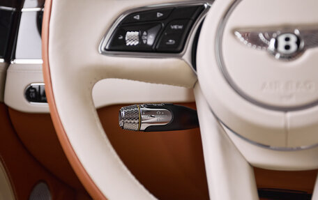 Bentley Continental GT, 2025 год, 50 000 000 рублей, 30 фотография