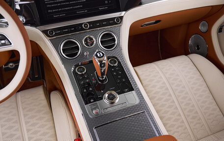 Bentley Continental GT, 2025 год, 50 000 000 рублей, 31 фотография