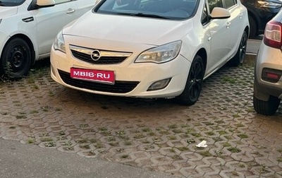 Opel Astra J, 2011 год, 360 000 рублей, 1 фотография