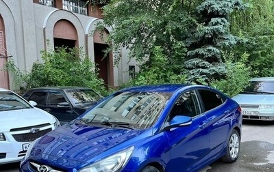 Hyundai Solaris II рестайлинг, 2011 год, 690 000 рублей, 1 фотография