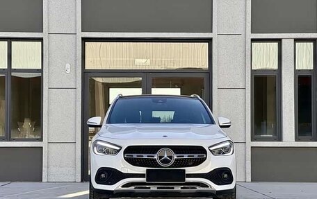 Mercedes-Benz GLA, 2021 год, 2 650 000 рублей, 2 фотография