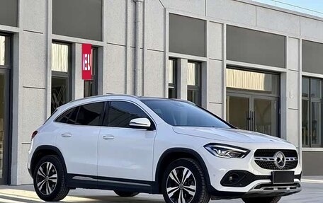 Mercedes-Benz GLA, 2021 год, 2 650 000 рублей, 3 фотография