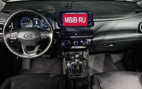 Hyundai Kona I, 2022 год, 1 832 000 рублей, 15 фотография