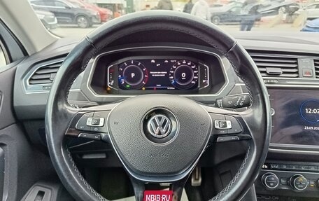 Volkswagen Tiguan II, 2019 год, 2 094 995 рублей, 18 фотография