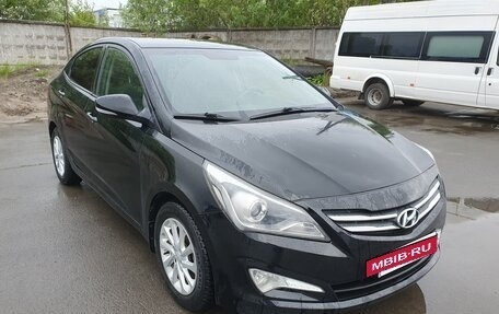 Hyundai Solaris II рестайлинг, 2016 год, 1 050 000 рублей, 2 фотография