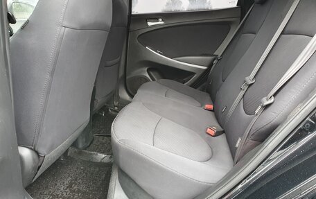 Hyundai Solaris II рестайлинг, 2016 год, 1 050 000 рублей, 8 фотография