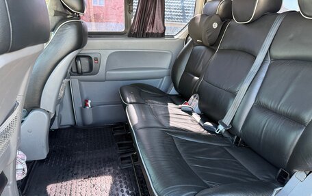 Hyundai H-1 II рестайлинг, 2011 год, 1 700 000 рублей, 8 фотография