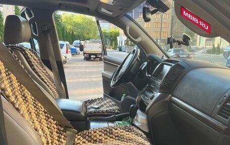Toyota Land Cruiser 200, 2011 год, 3 600 000 рублей, 8 фотография