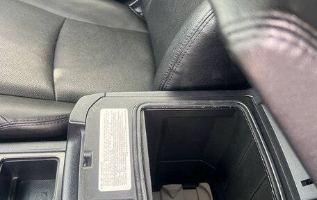Toyota Land Cruiser Prado 150 рестайлинг 2, 2015 год, 3 437 000 рублей, 16 фотография