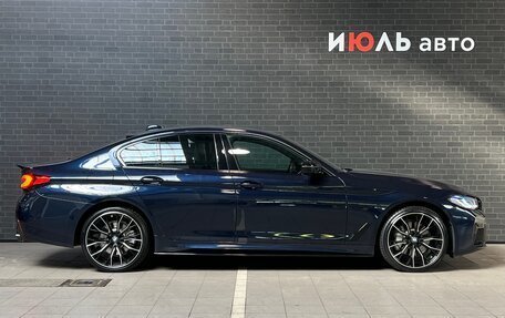 BMW 5 серия, 2019 год, 4 640 000 рублей, 4 фотография