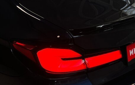 BMW 5 серия, 2019 год, 4 640 000 рублей, 14 фотография
