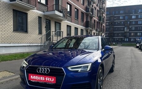 Audi A4, 2017 год, 2 200 000 рублей, 3 фотография