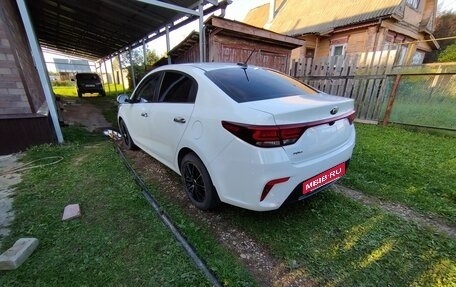 KIA Rio III рестайлинг, 2017 год, 1 390 000 рублей, 7 фотография