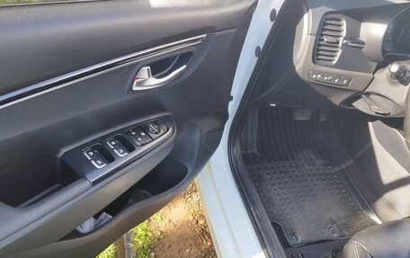 KIA Rio III рестайлинг, 2017 год, 1 390 000 рублей, 13 фотография