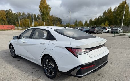 Hyundai Elantra, 2025 год, 2 100 000 рублей, 7 фотография