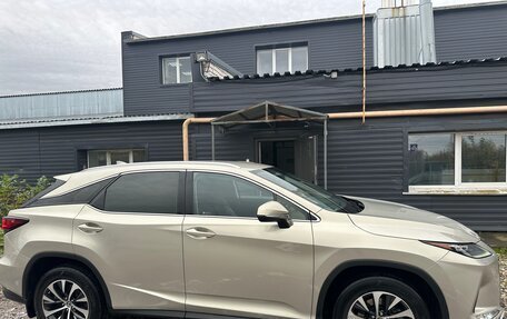 Lexus RX IV рестайлинг, 2019 год, 3 700 000 рублей, 3 фотография