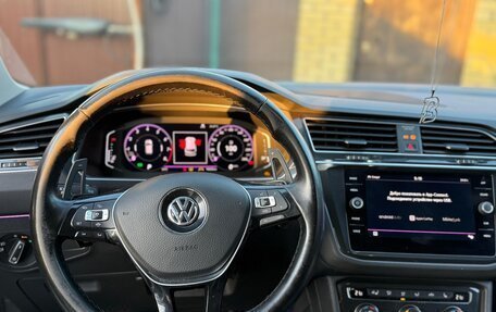 Volkswagen Tiguan II, 2018 год, 2 570 000 рублей, 6 фотография