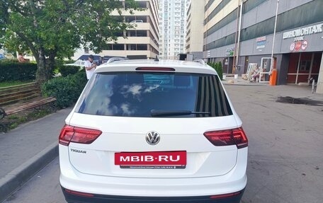 Volkswagen Tiguan II, 2018 год, 2 225 000 рублей, 4 фотография