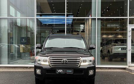 Toyota Land Cruiser 200, 2013 год, 3 350 000 рублей, 2 фотография