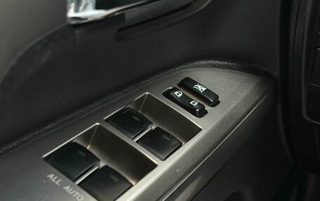 Toyota Land Cruiser 200, 2013 год, 3 350 000 рублей, 14 фотография