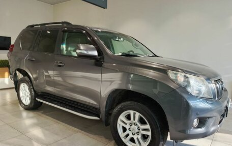 Toyota Land Cruiser Prado 150 рестайлинг 2, 2010 год, 2 500 000 рублей, 4 фотография