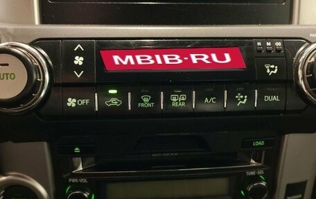 Toyota Land Cruiser Prado 150 рестайлинг 2, 2010 год, 2 500 000 рублей, 15 фотография