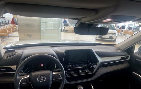Toyota Highlander, 2023 год, 6 149 000 рублей, 6 фотография