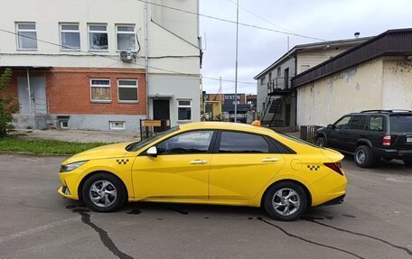 Hyundai Elantra, 2020 год, 1 800 000 рублей, 2 фотография