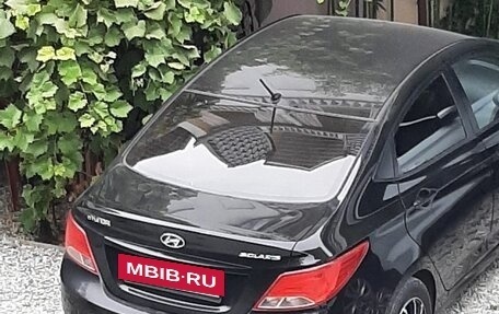 Hyundai Solaris II рестайлинг, 2015 год, 900 000 рублей, 11 фотография