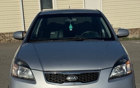 KIA Rio II, 2010 год, 680 000 рублей, 1 фотография