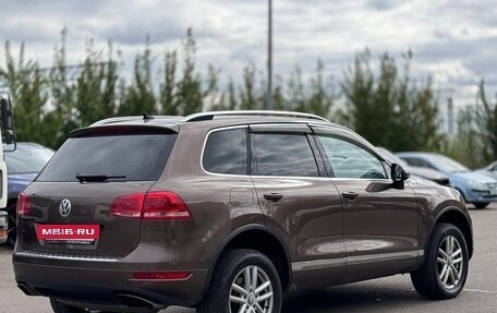 Volkswagen Touareg III, 2011 год, 1 860 000 рублей, 5 фотография
